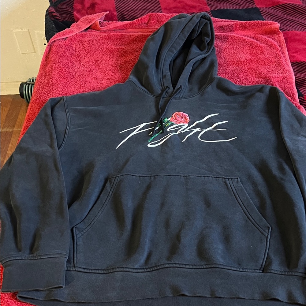 JORDAN Men's Black Hoodie with Rose Graphic